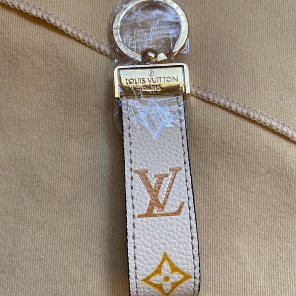 Luxury keyring - Picture 3 of 10